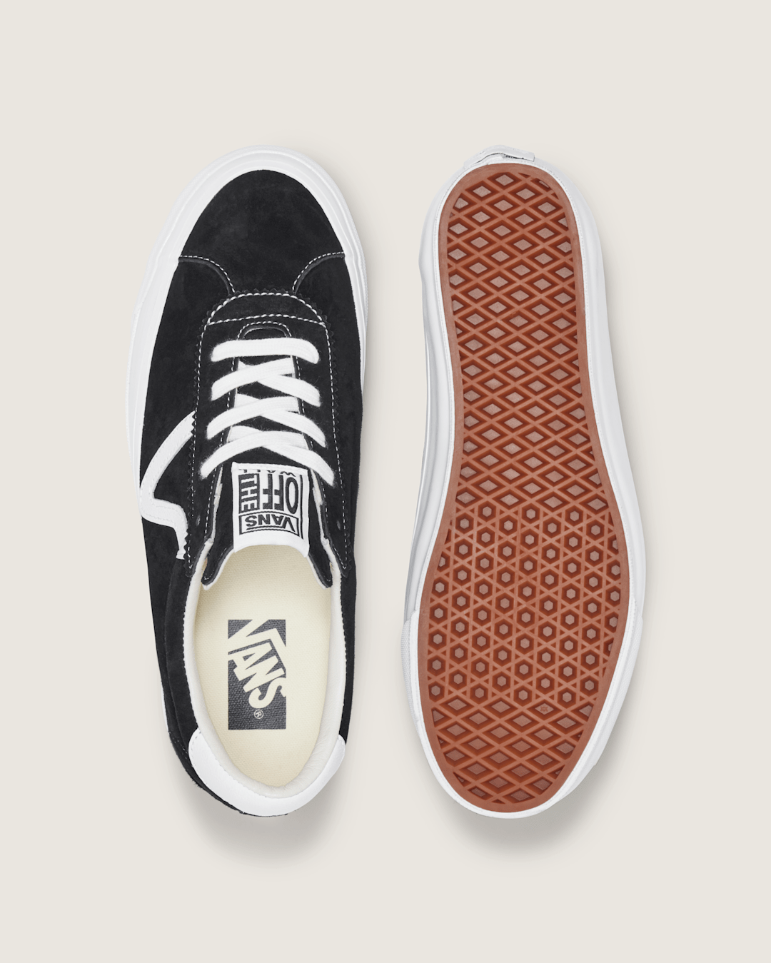 Premium Sport 73 Shoe in Black | Vans outlet