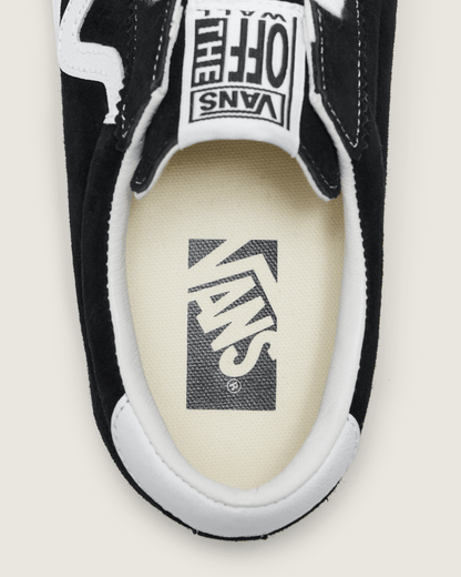 Premium Sport 73 Shoe in Black | Vans outlet