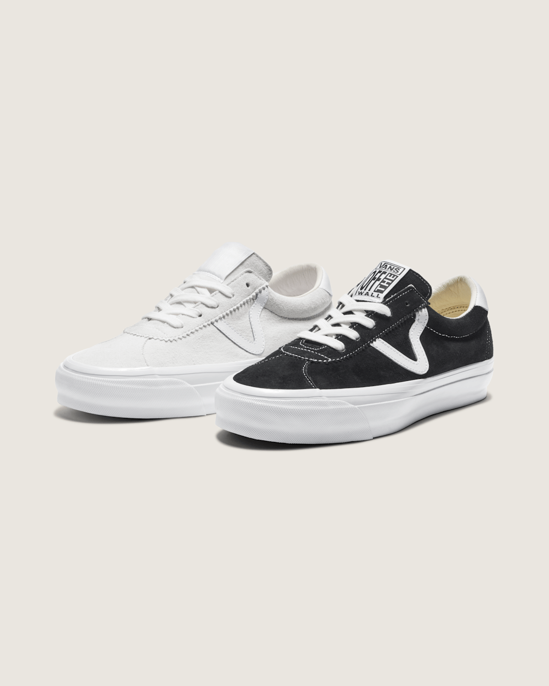 Premium Sport 73 Shoe in Black | Vans outlet