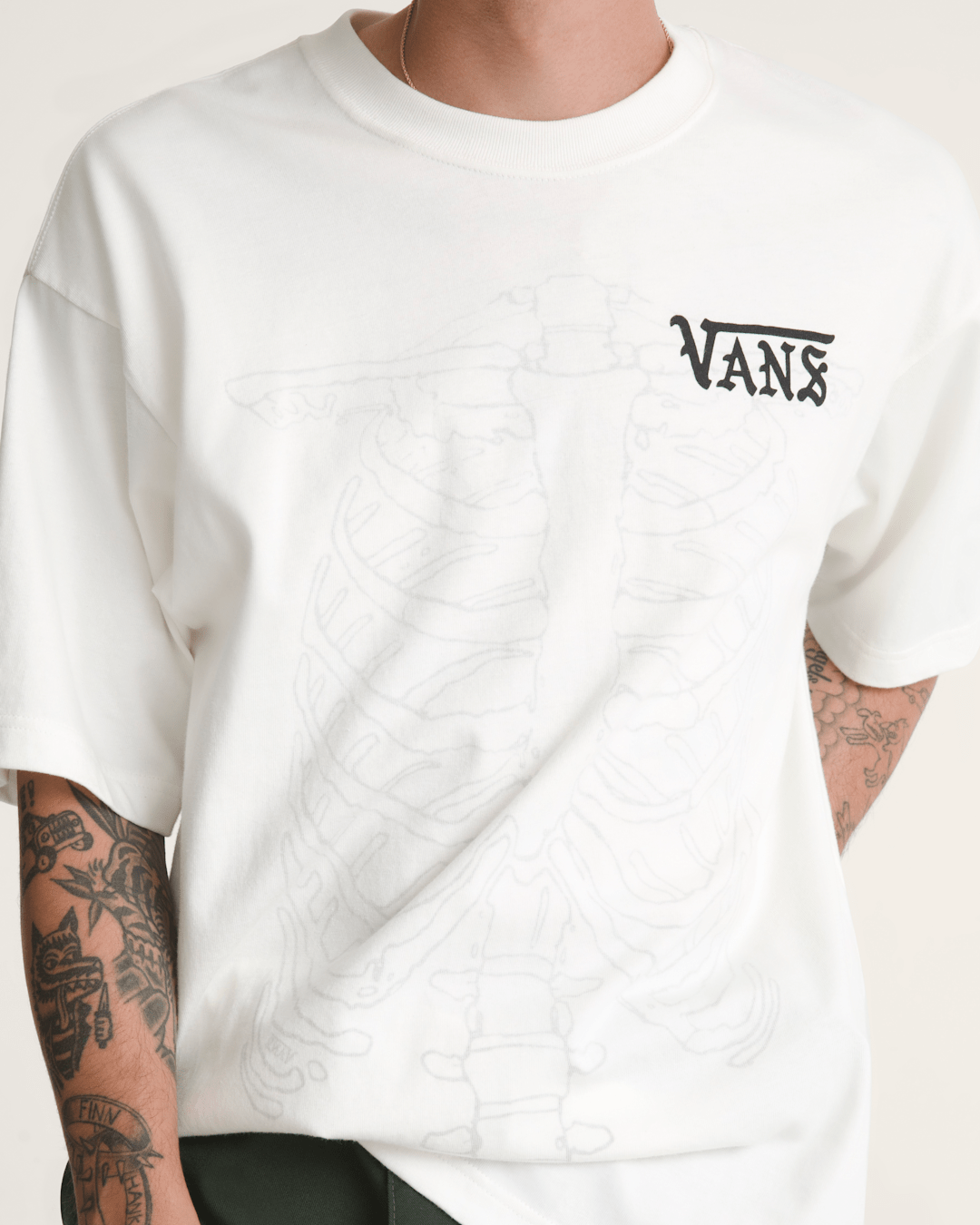 Ribcage Reversible T-Shirt in Egret White | Vans discount