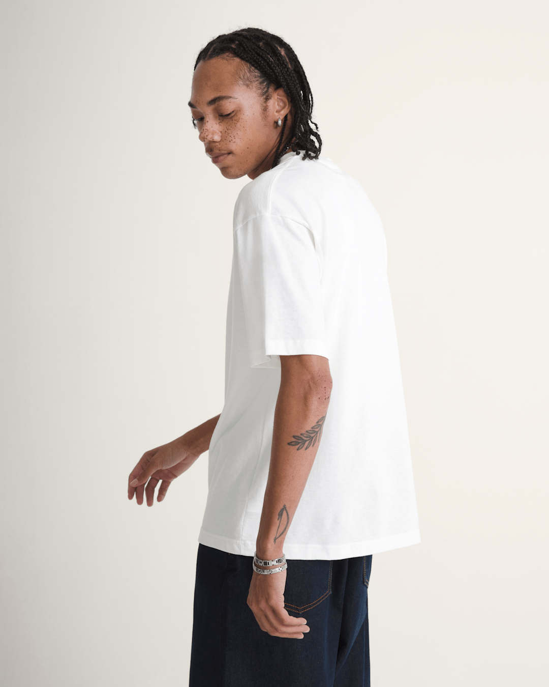 Happy Spike T-Shirt in White | Vans online