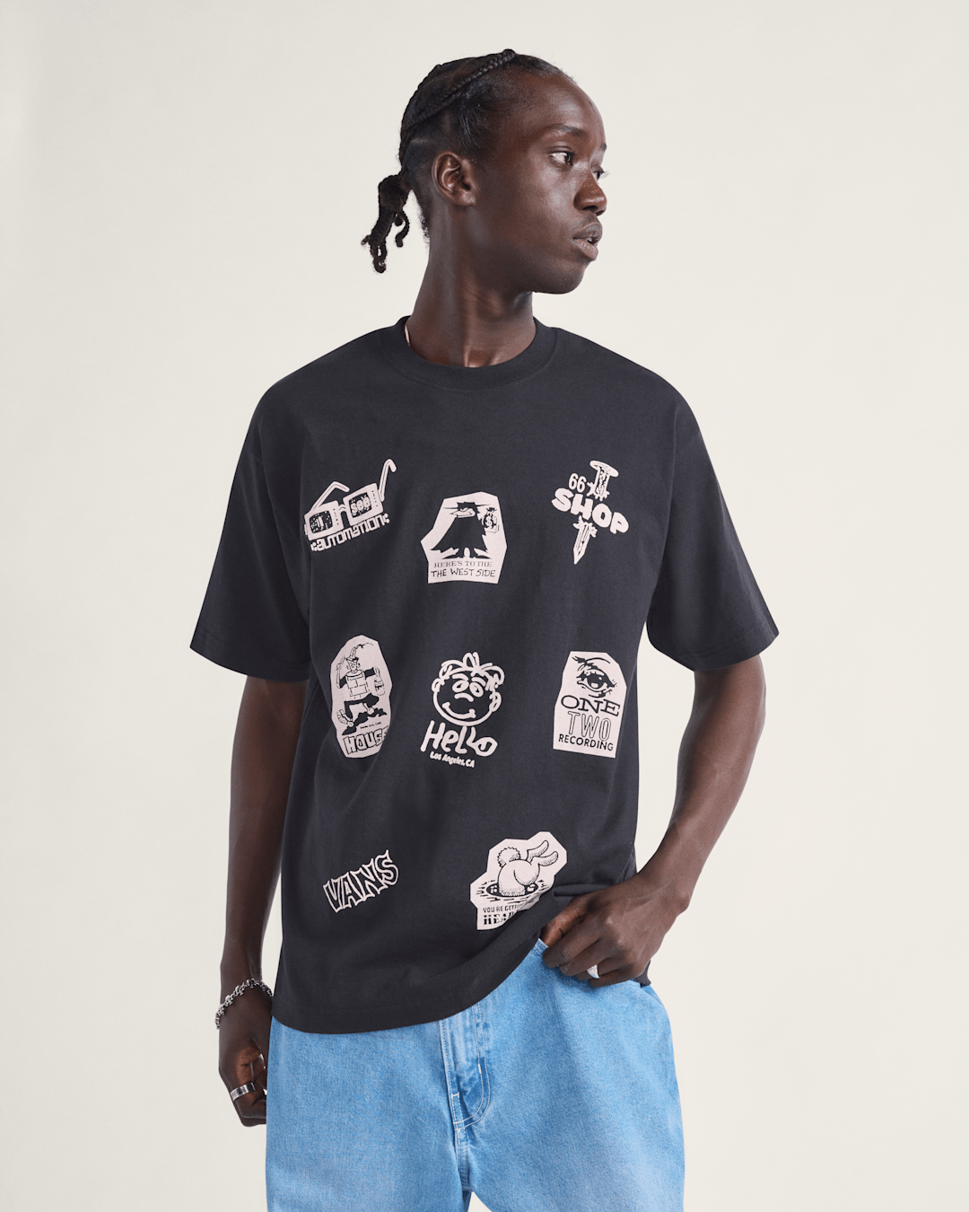 Classified T-Shirt in Black | Vans outlet