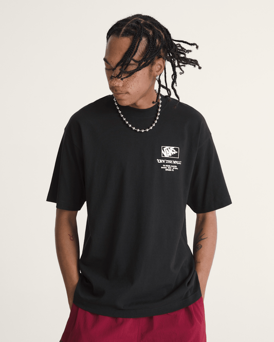 Circle Bones T-Shirt in Black | Vans outlet