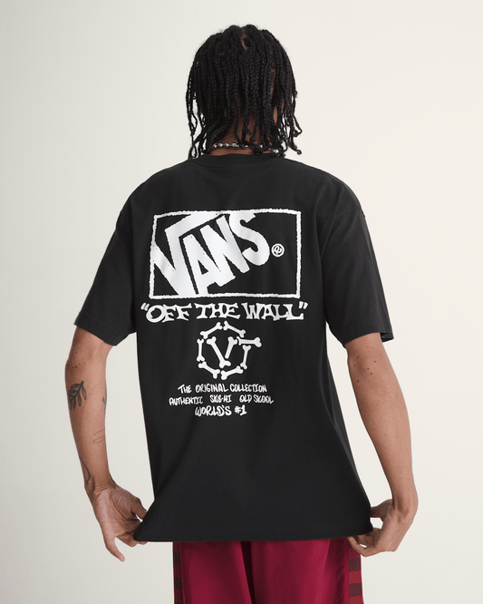 Circle Bones T-Shirt in Black | Vans outlet