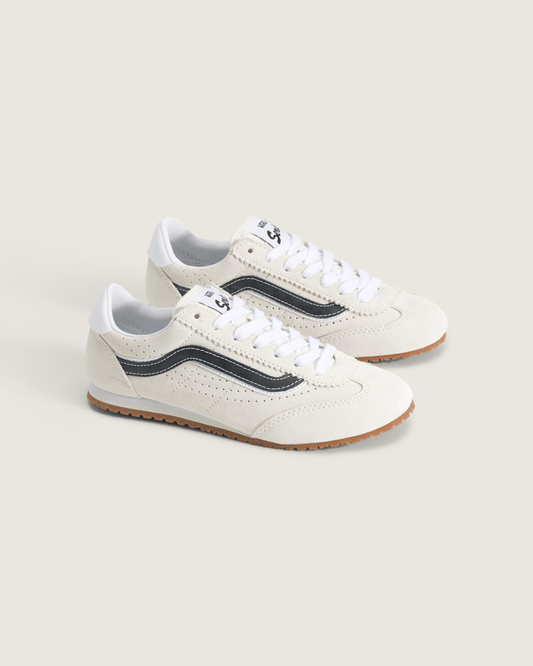 Big Kids Super Lowpro Shoe in Marshmallow White | Vans online