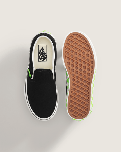 Little Kids Classic Slip-On Shoe in Glow-in-the-Dark Black / Green Gecko | Vans outlet