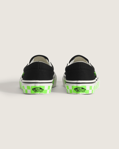 Little Kids Classic Slip-On Shoe in Glow-in-the-Dark Black / Green Gecko | Vans outlet