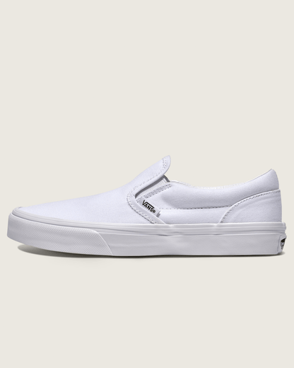 Big Kids Classic Slip-On Shoe in True White | Vans online