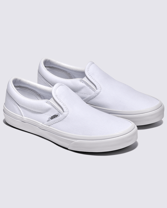 Big Kids Classic Slip-On Shoe in True White | Vans online