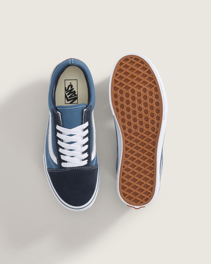 Big Kids Old Skool Shoe in Navy Blue | Vans outlet