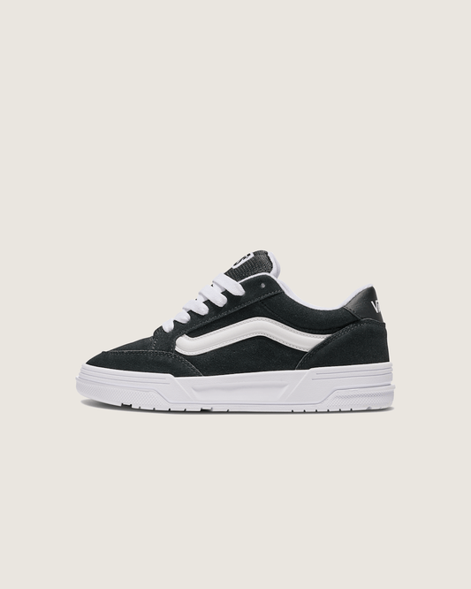 Big Kids Hylane Shoe in Black | Vans discount