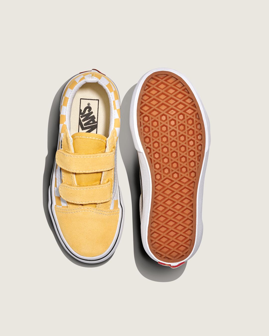 Big Kids Old Skool V Checkerboard Shoe in Banana Cream Yellow / White | Vans on sale