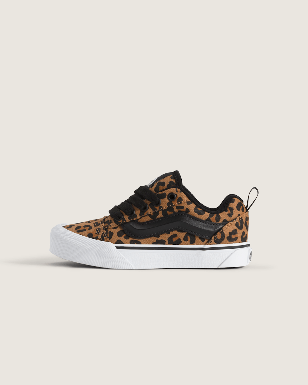 Big Kids' Knu Skool Shoe in Leopard Brown / Black | Vans on sale
