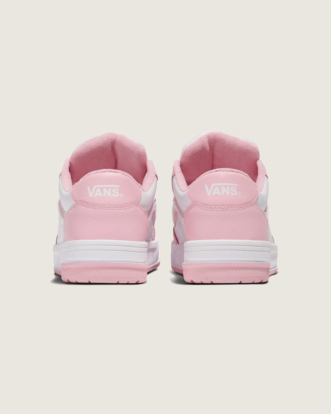 Big Kids Hylane Shoe in Pink / White | Vans outlet