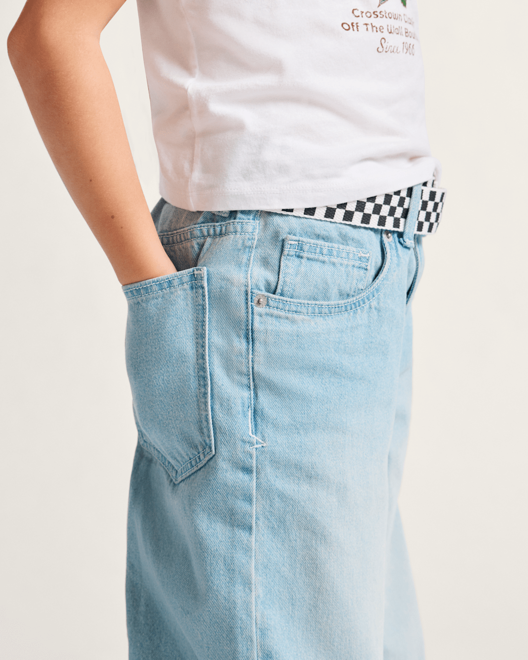 Kids Sirelle Denim Puddle Pants in Light Stonewash Blue | Vans outlet